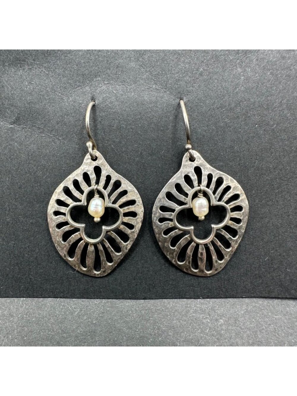 Silpada Sterling 925 Silver Pearl Repose Dangle Earrings W2427 Retired